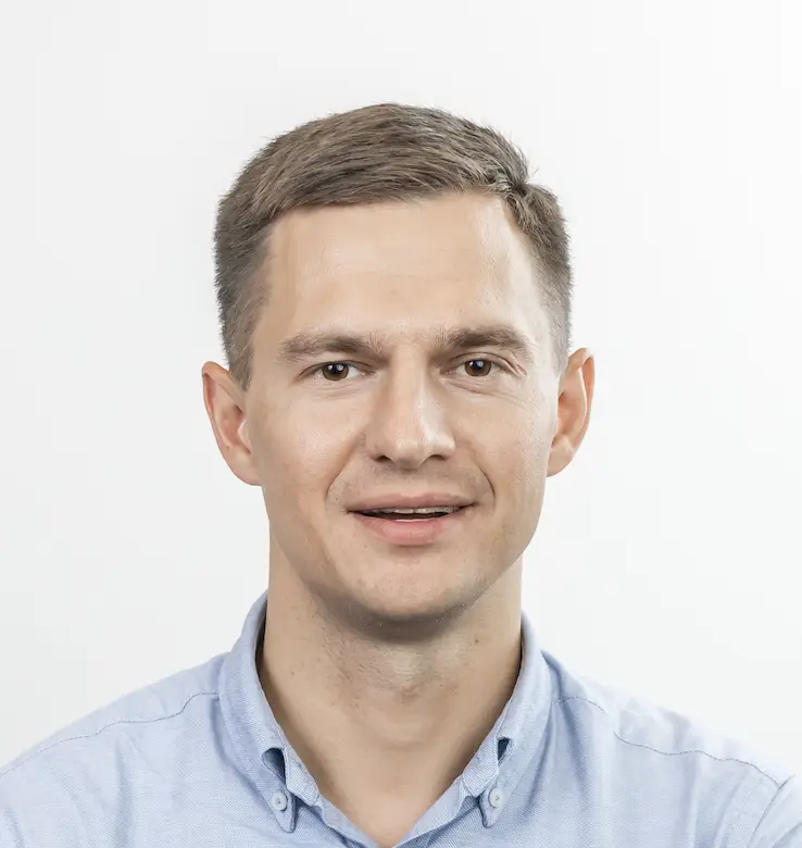 Олег Маковельский