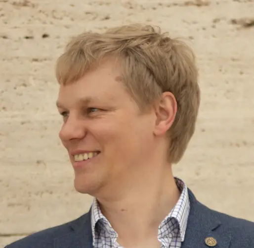 Алексей Романов
